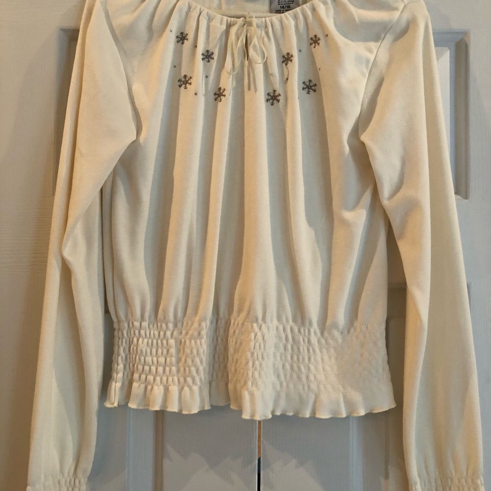 Girl’s Mary Kate and Ashley Long Sleeve Shirt.